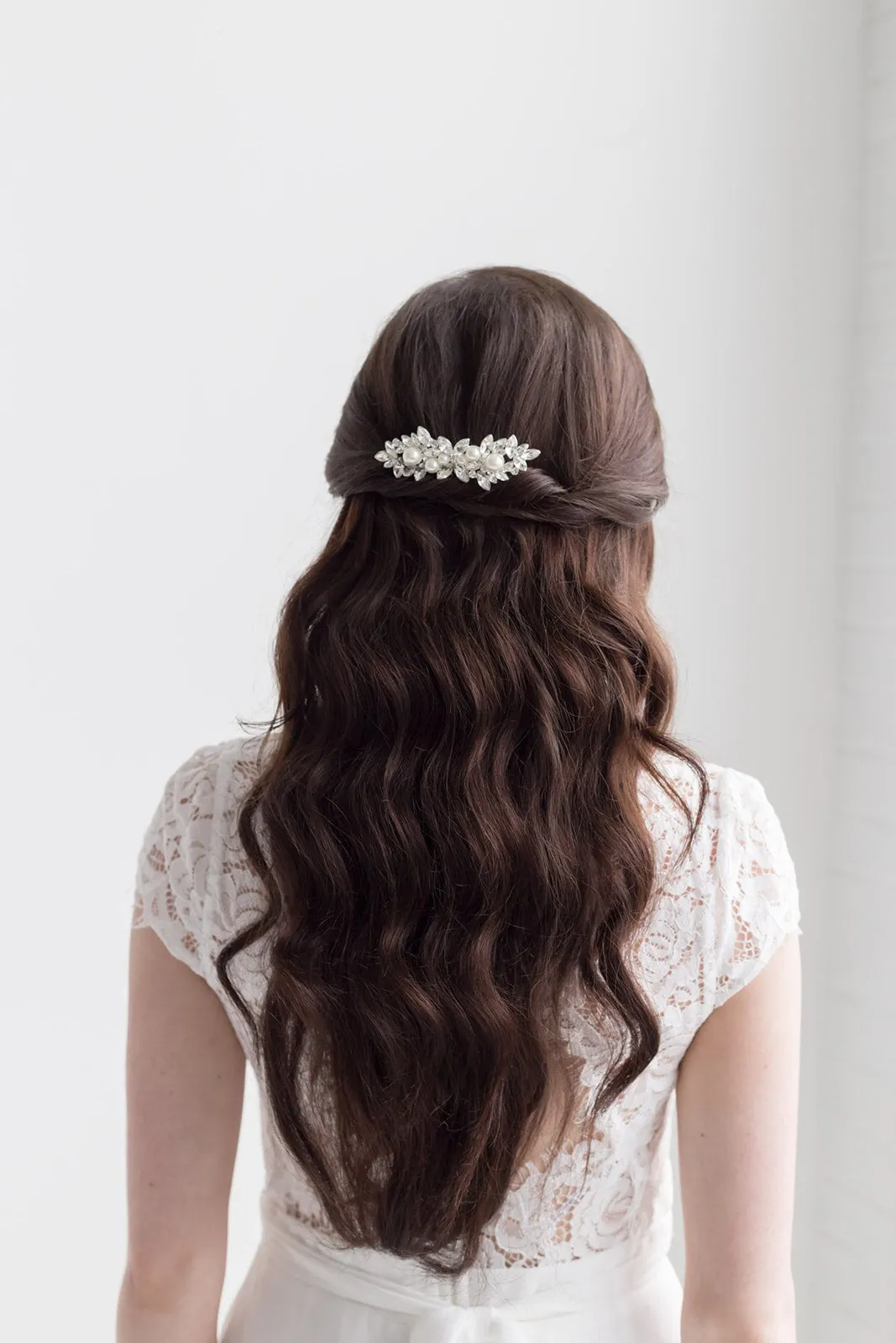 Giselle Pearl Comb