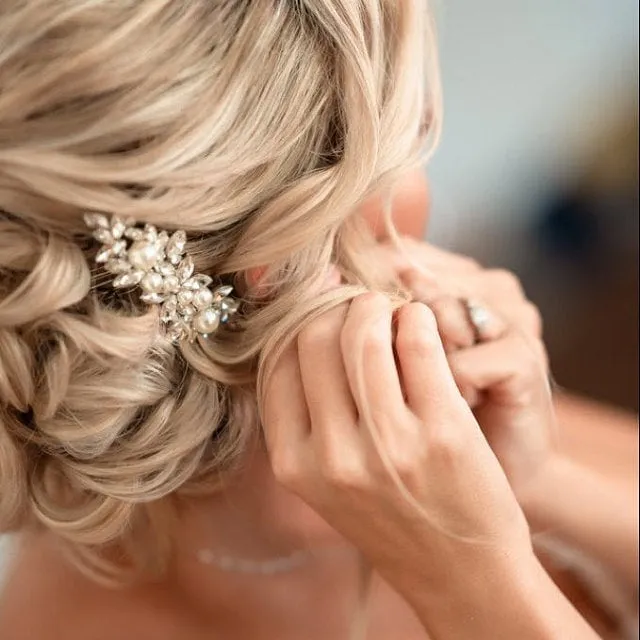 Giselle Pearl Comb