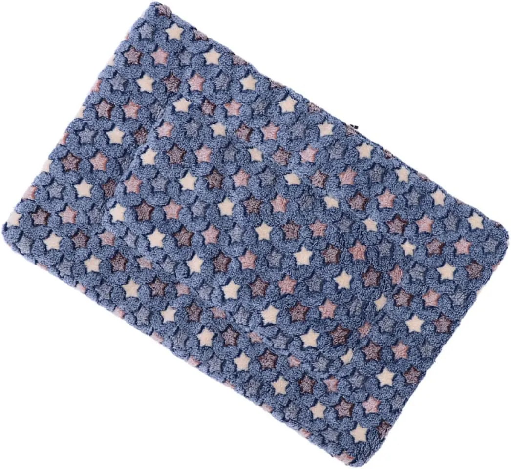 VICASKY Comfortable Warm Pet Cushion Washable Resting Mat for Dogs Cats Soft Design for Home Car and Travel Use for Winter Comfort